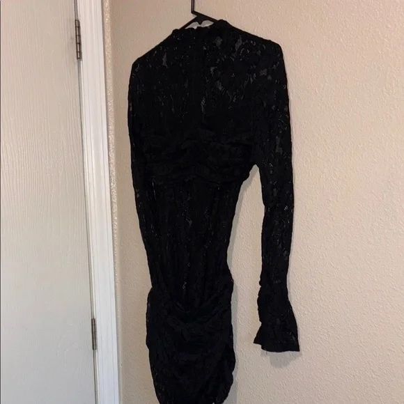 Chic Black Lace Long Sleeve Dress - Picture 6 of 8
